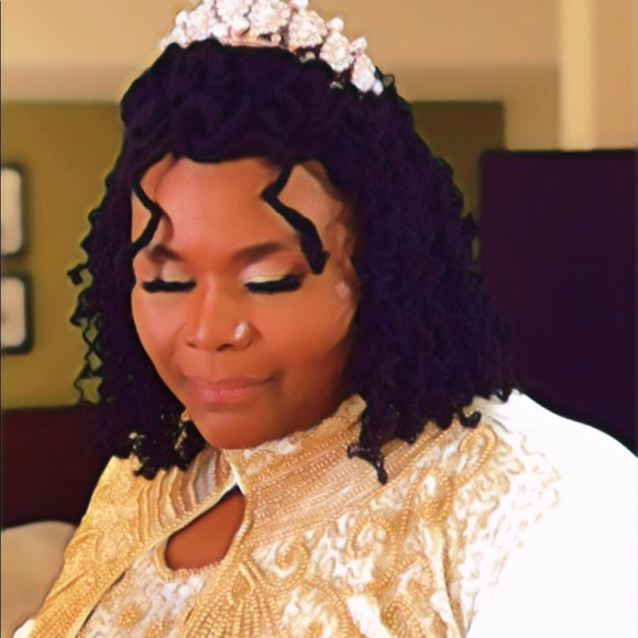 Meet your Posher, Shannon - Picture 10 of 10